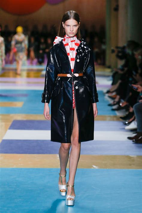 Top Grade MIU MIU Clothes